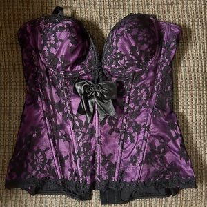 Victoria’s Secret bustier